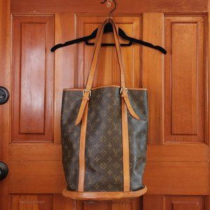 LV Bucket Bag SN:TH0021